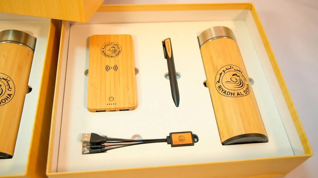 corporate gift pack